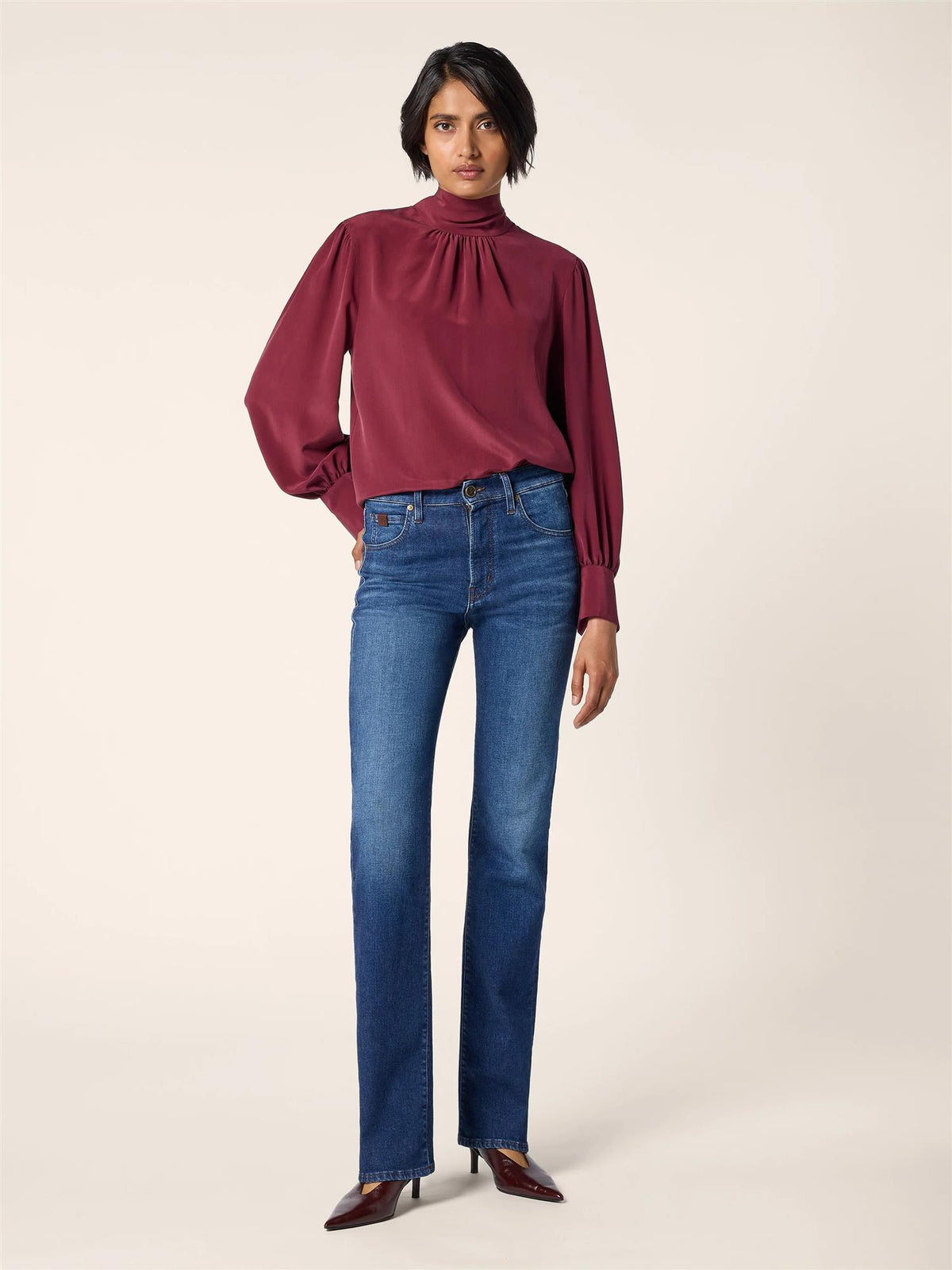 CARA Jeans