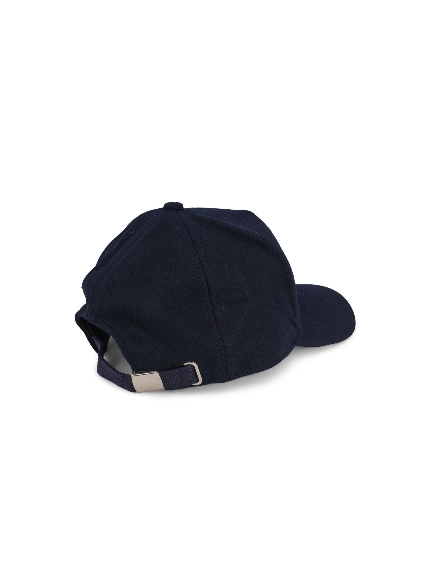 UA040 Cap