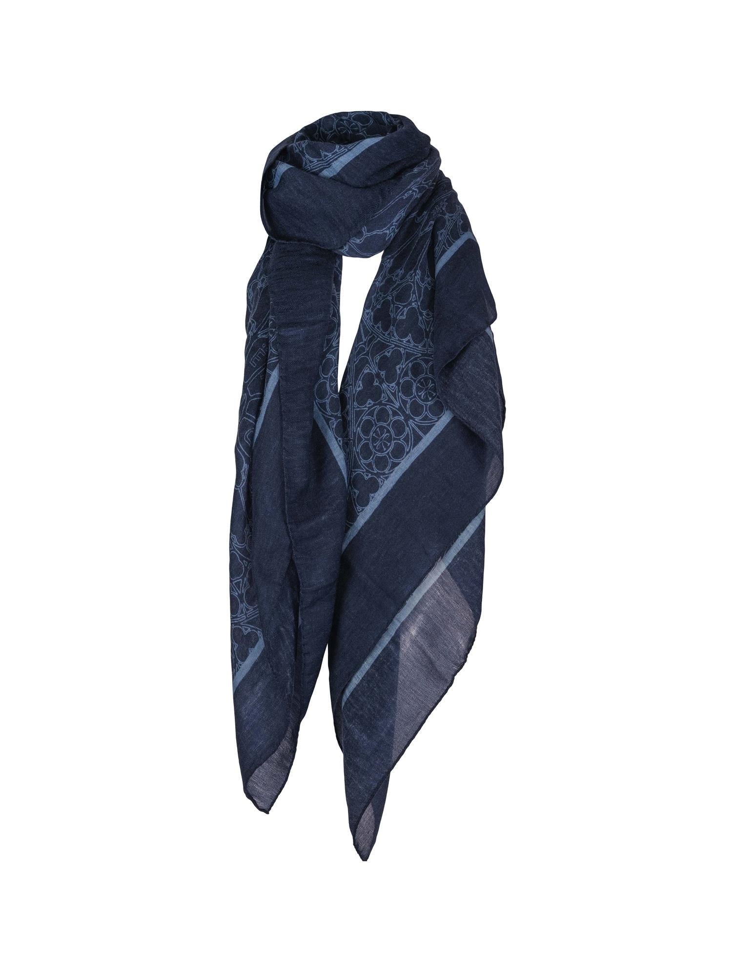 UA045 Scarf